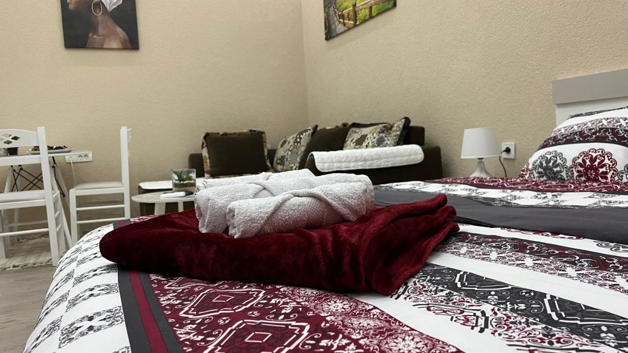 Apartment Downtown Подгориця Екстер'єр фото